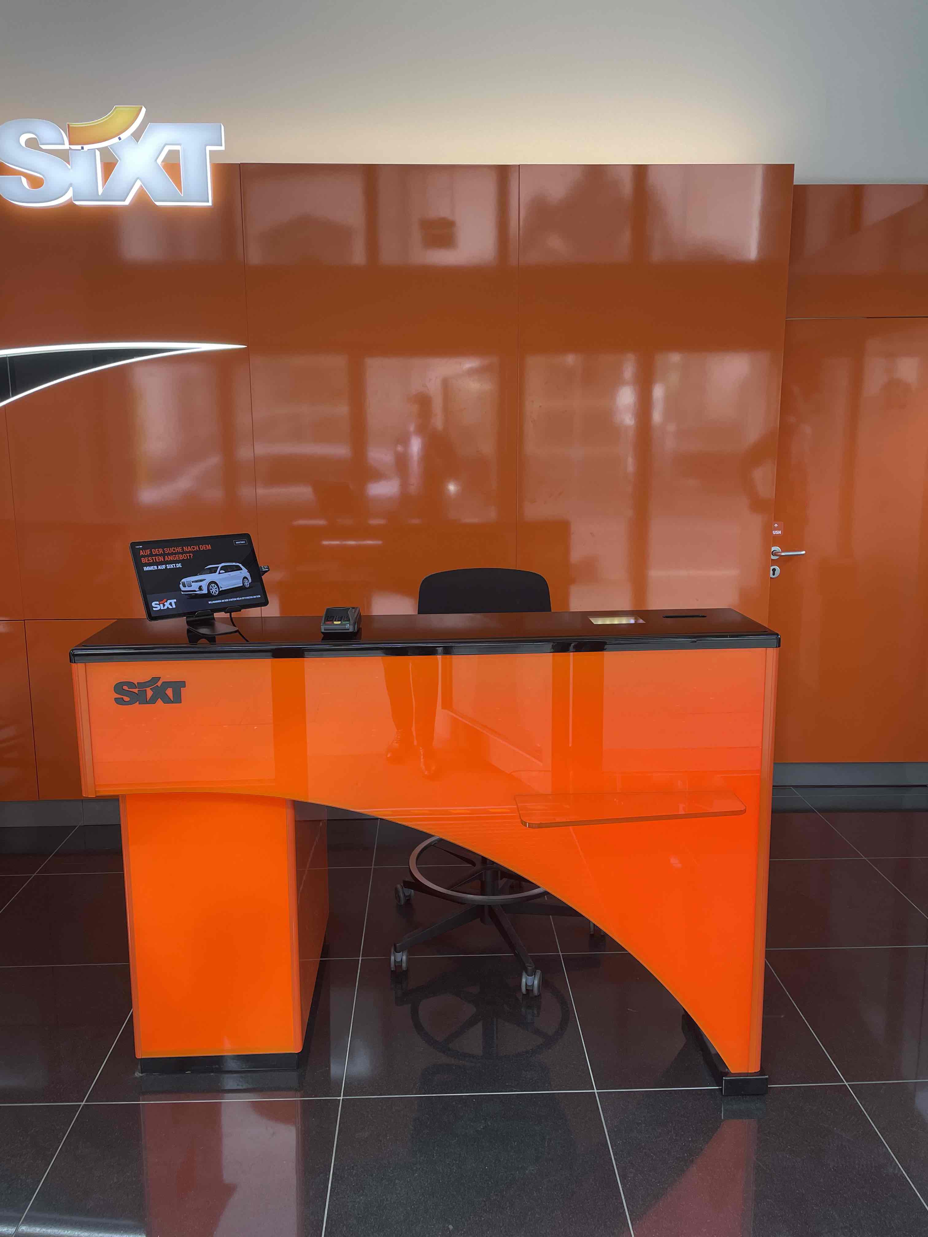 SIXT Autovermietung Köln City/Hilton am Dom, Marzellenstr. 13-17 in Köln