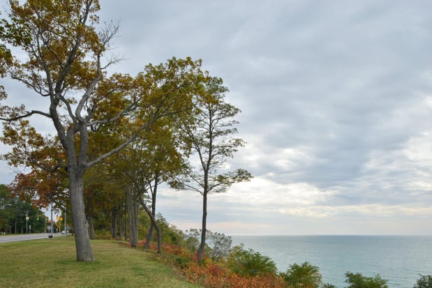 Images Holiday Inn Express & Suites St. Joseph Lakefront by IHG