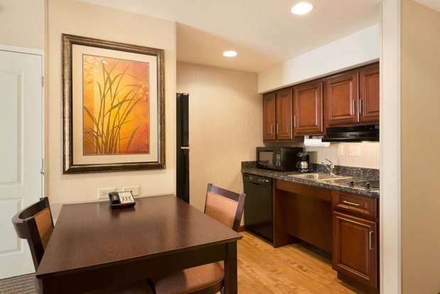Images Homewood Suites by Hilton Minneapolis-New Brighton