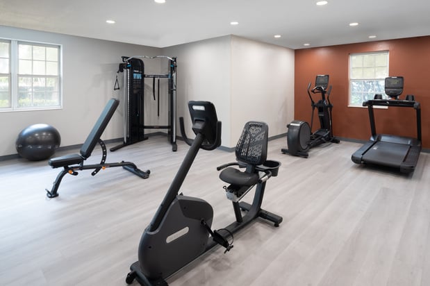 Images Candlewood Suites Miami - Doral by IHG