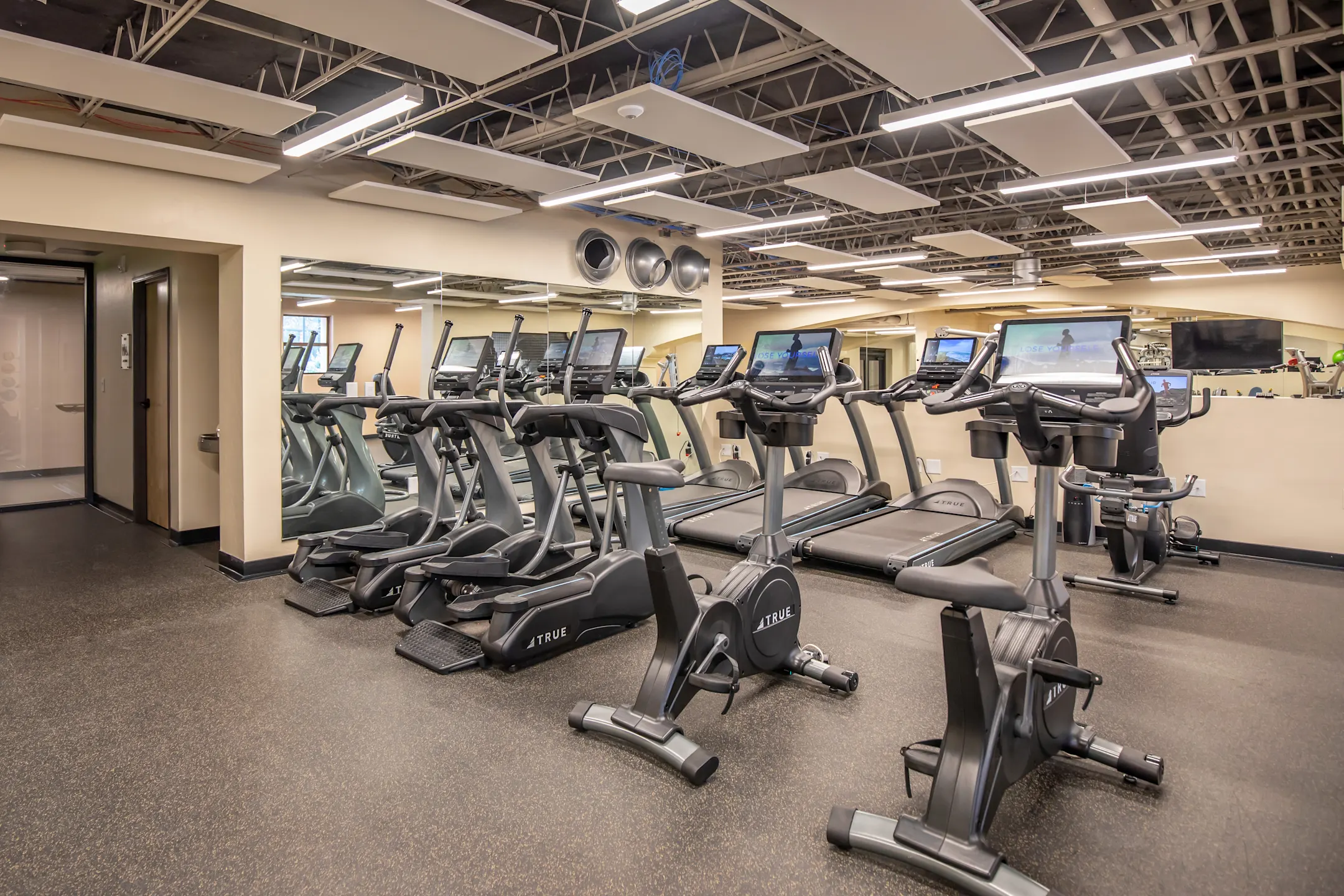 Fitness Studio Cardio