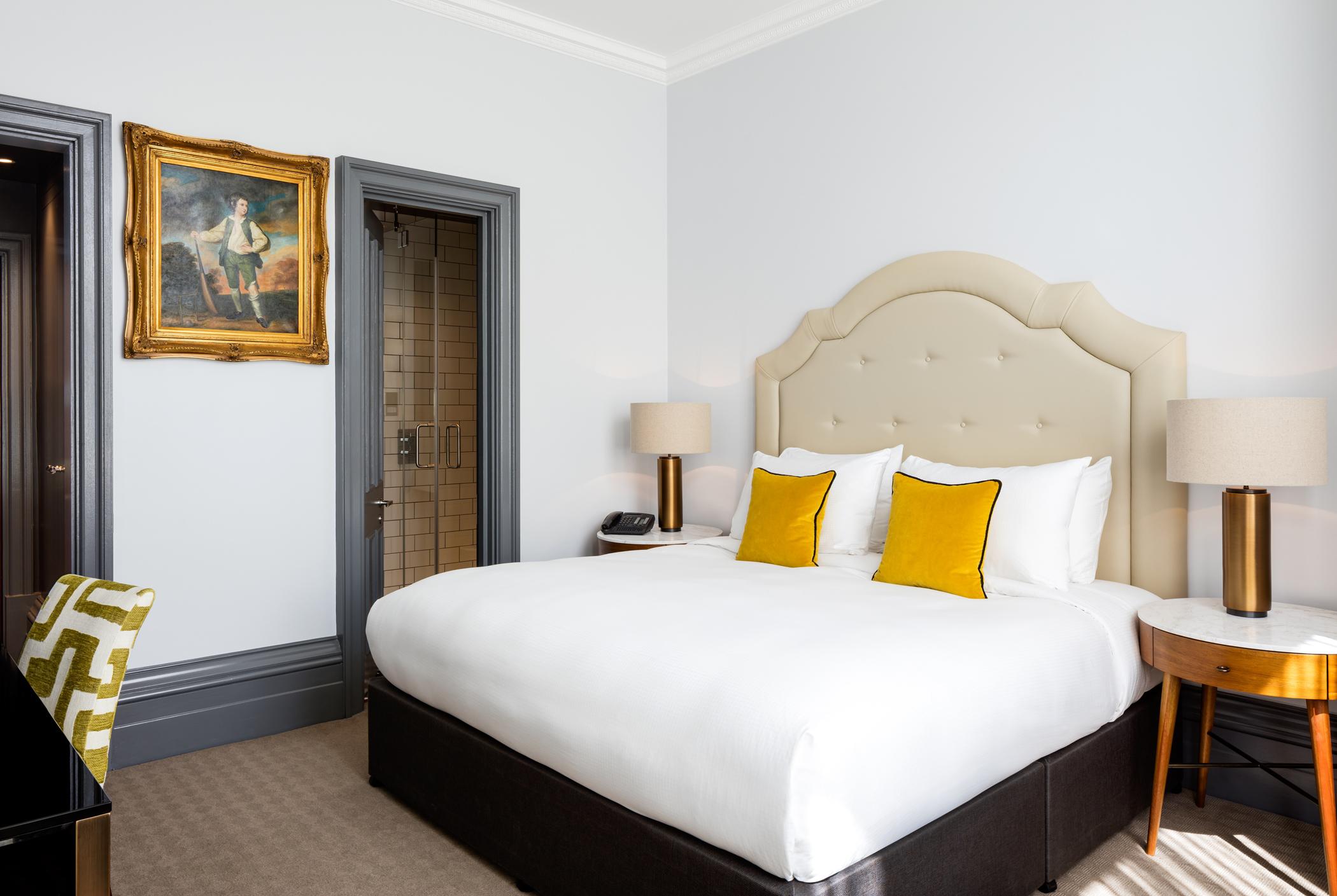 Premium Room Radisson Blu Edwardian Vanderbilt Hotel, London London 020 7761 9000
