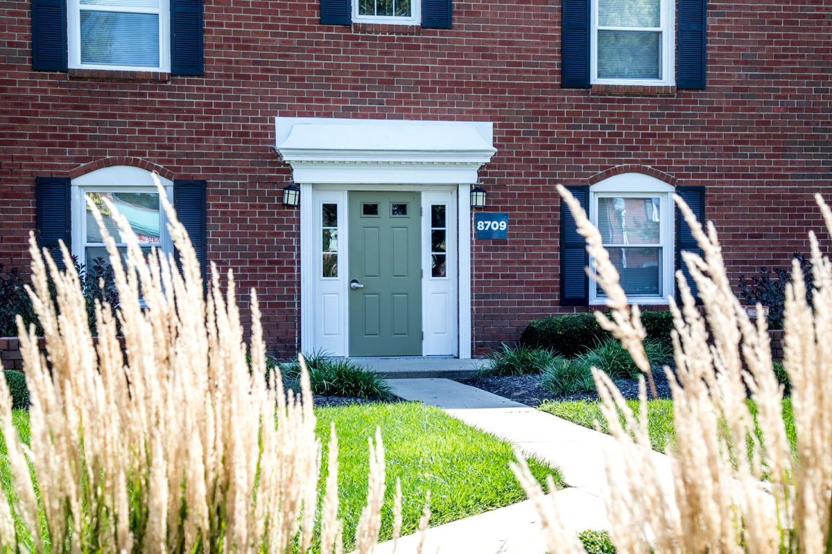 Barrington Estates Apartments Photo