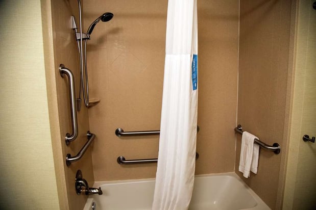 Images Hampton Inn & Suites Sharon