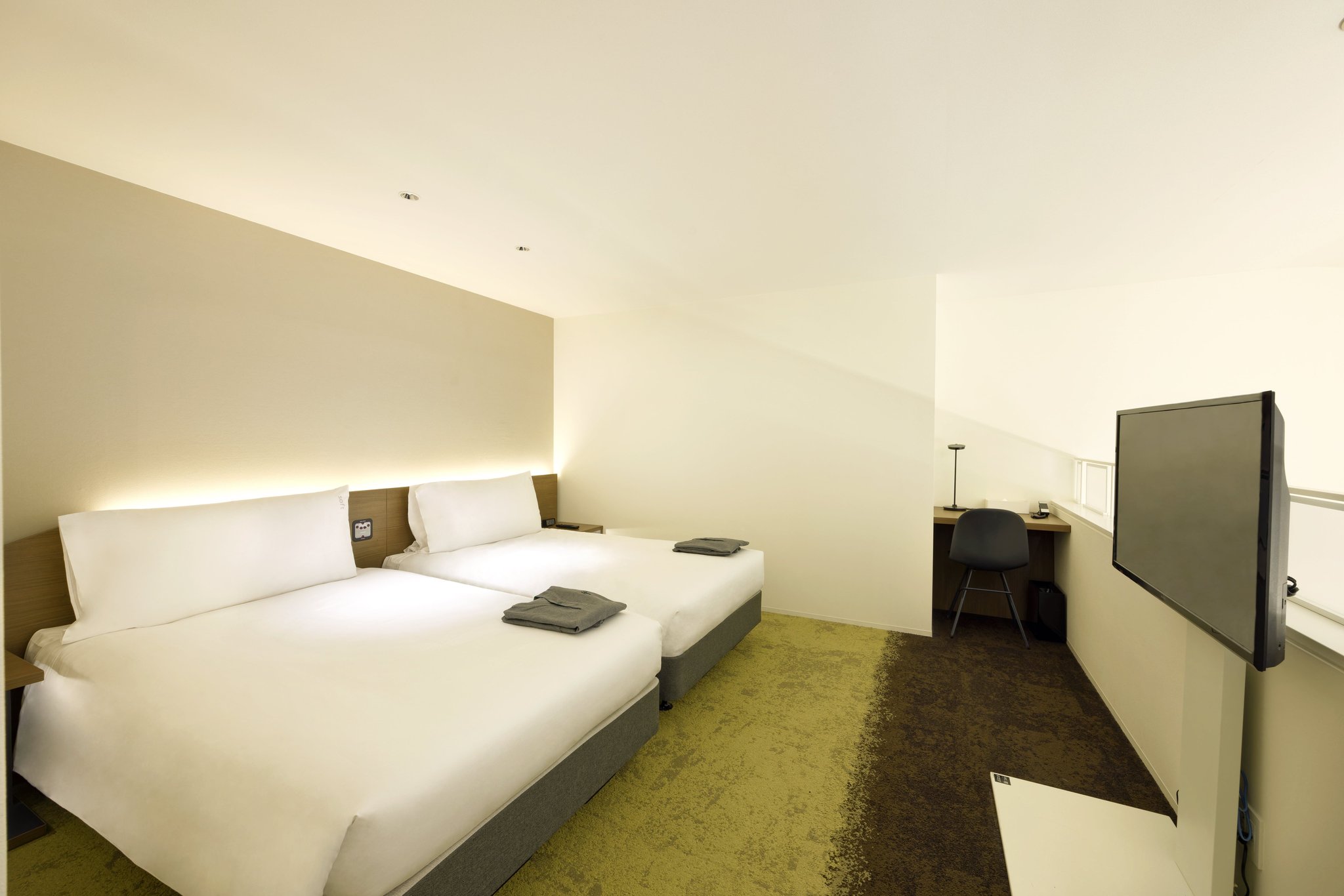 Images Holiday Inn & Suites Sapporo Odori Park by IHG