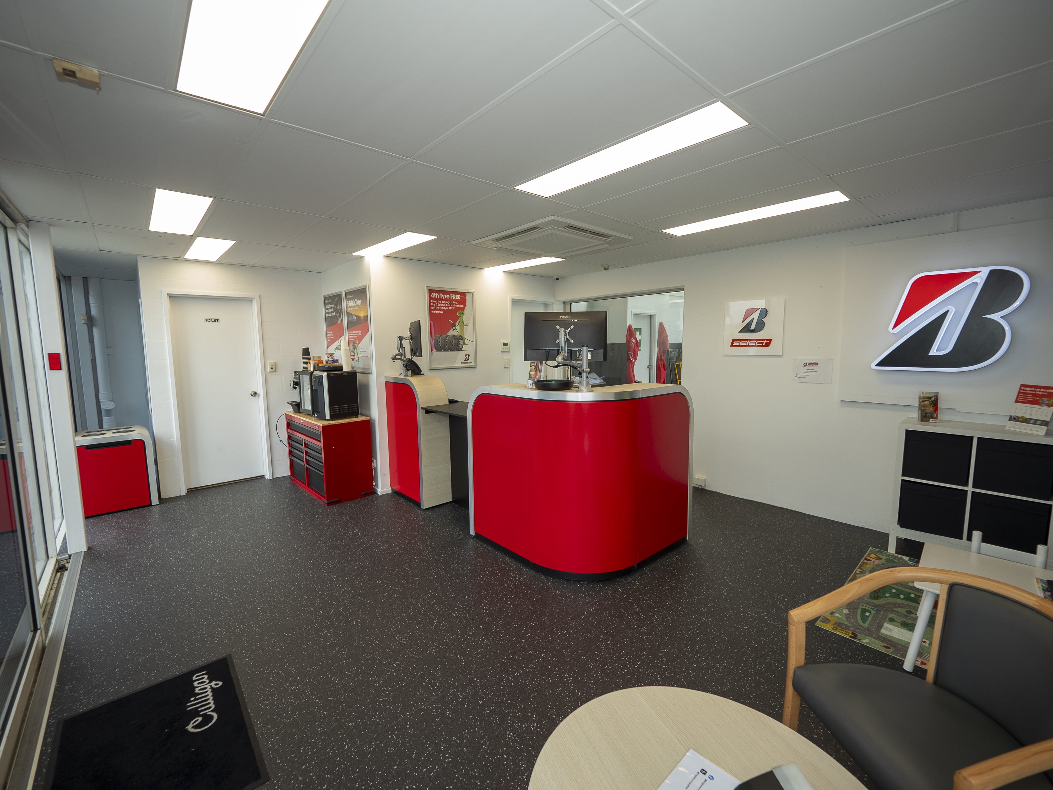 Images Bridgestone Select Tyre & Auto Morayfield