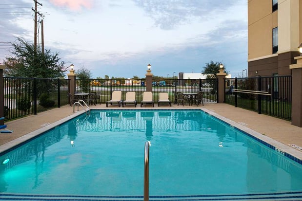 Images Hampton Inn & Suites Hutto Austin