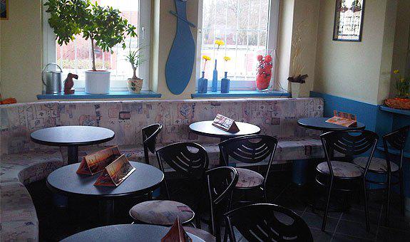 Eiscafé Venezia | Italienische Eisspezialitäten aus eigener Herstellung, Rathausplatz 10 in Hemmingen