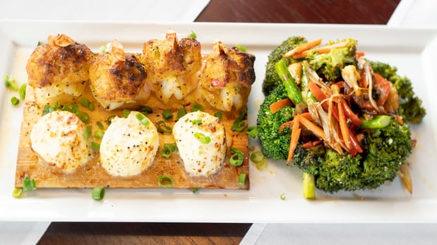 Images Gregory's Steak & Seafood Grille & Upstairs Comedy Club