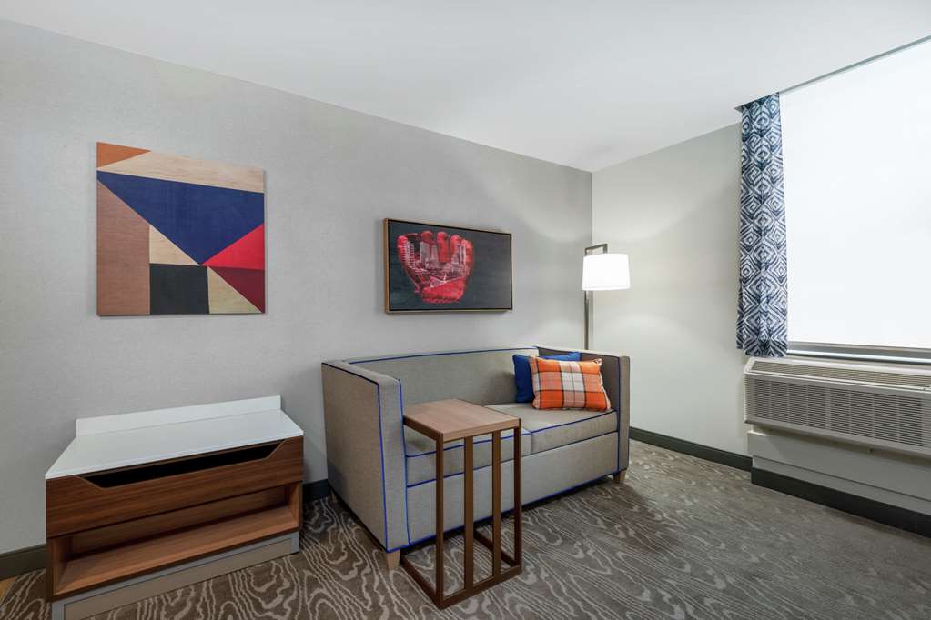 Guest room