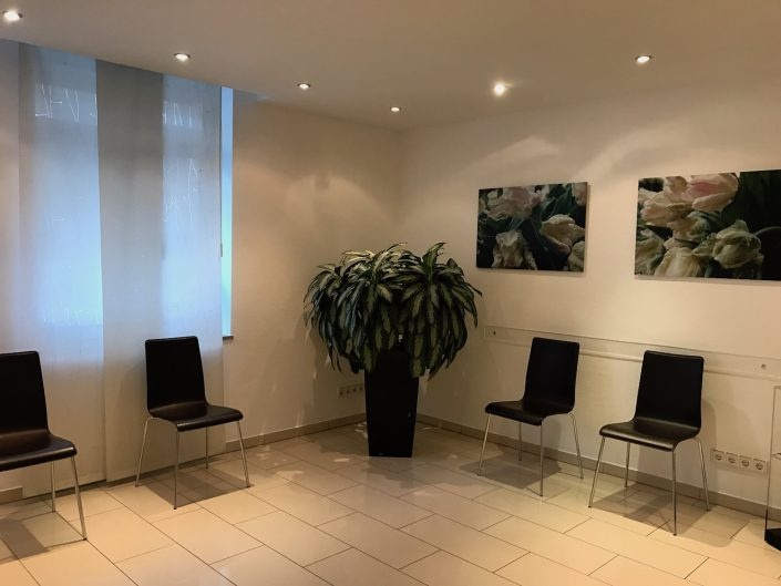 Dr. med. Johannes W. Uerscheln, Venloer Str. 8 in Düsseldorf