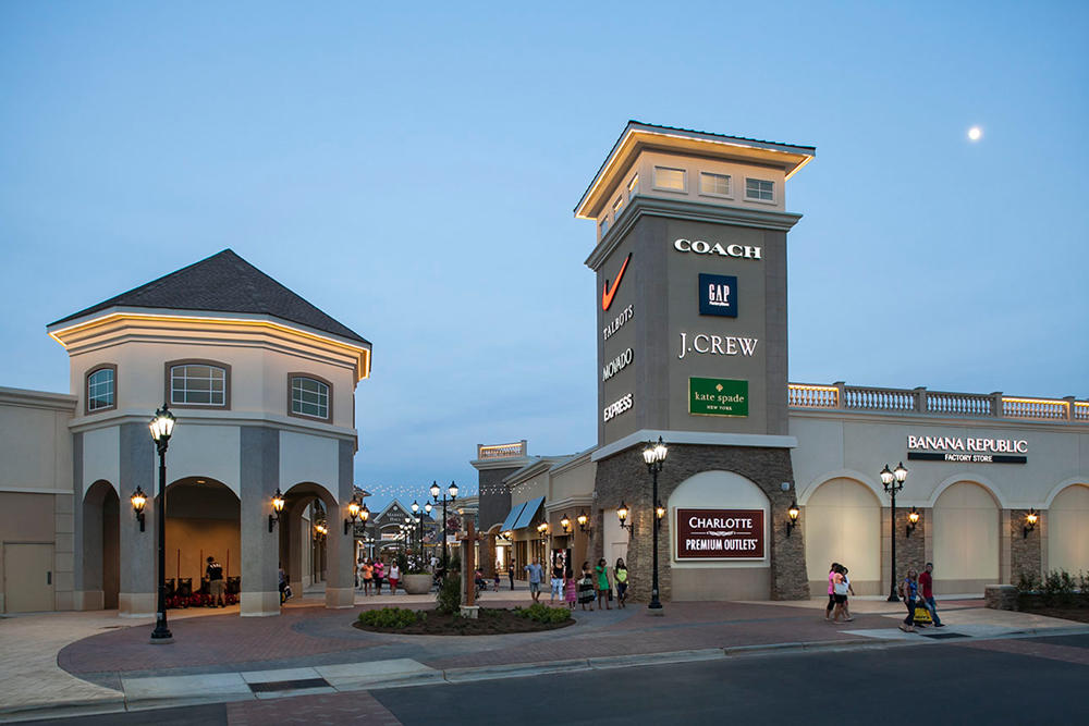 Charlotte Premium Outlets, 5404 New Fashion Way, Charlotte, NC, Clothing  Retail - MapQuest