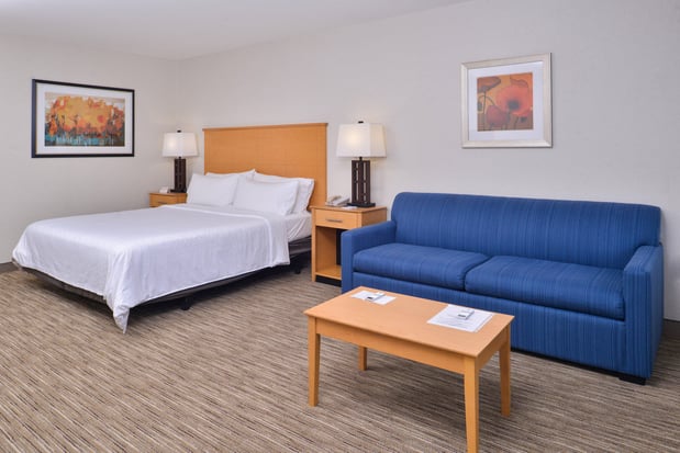 Images Holiday Inn Express Stockton Southeast by IHG