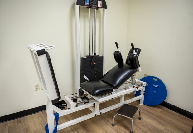 Images Saint Francis Rehabilitation & Sports Medicine