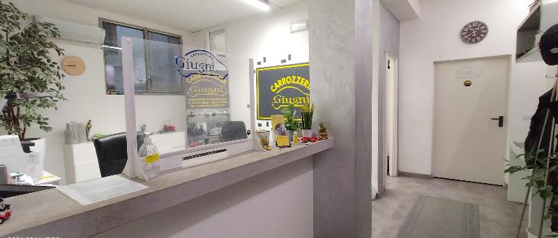 Images Carrozzeria Giugni Snc