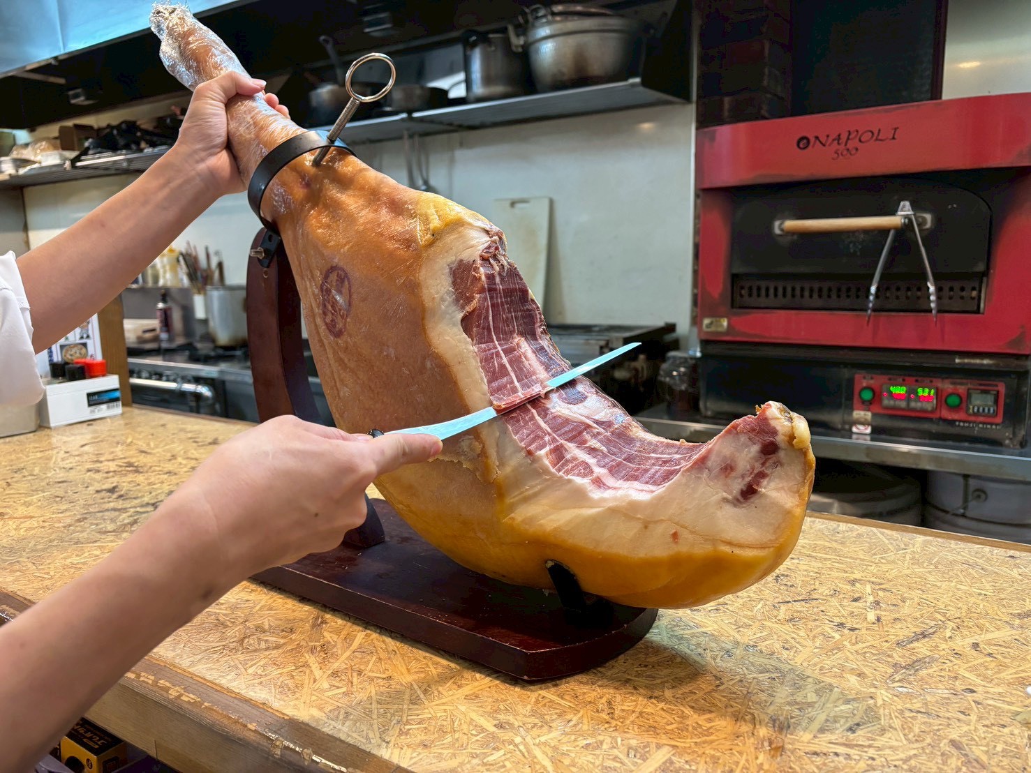 Images 堺筋本町給油所 一号店