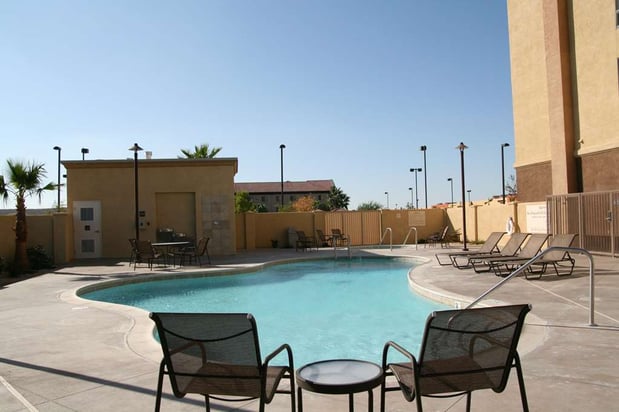 Images Hampton Inn & Suites Barstow