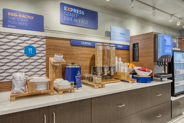 Images Holiday Inn Express & Suites Manitou Springs by IHG