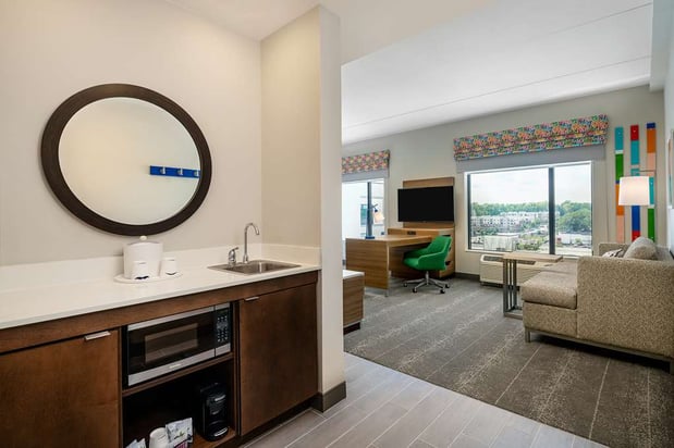 Images Hampton Inn & Suites Raleigh Midtown