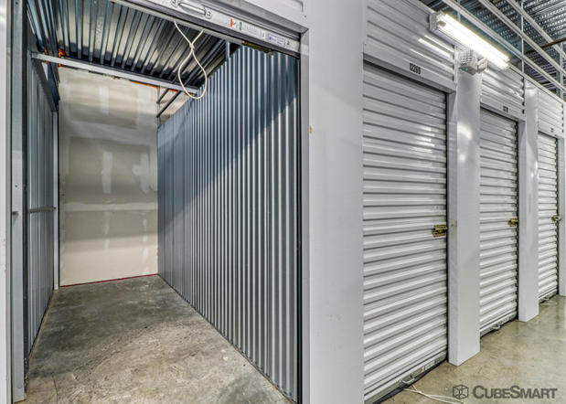 Images CubeSmart Self Storage
