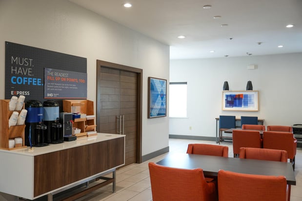 Images Holiday Inn Express & Suites Dallas Southwest-Cedar Hill by IHG