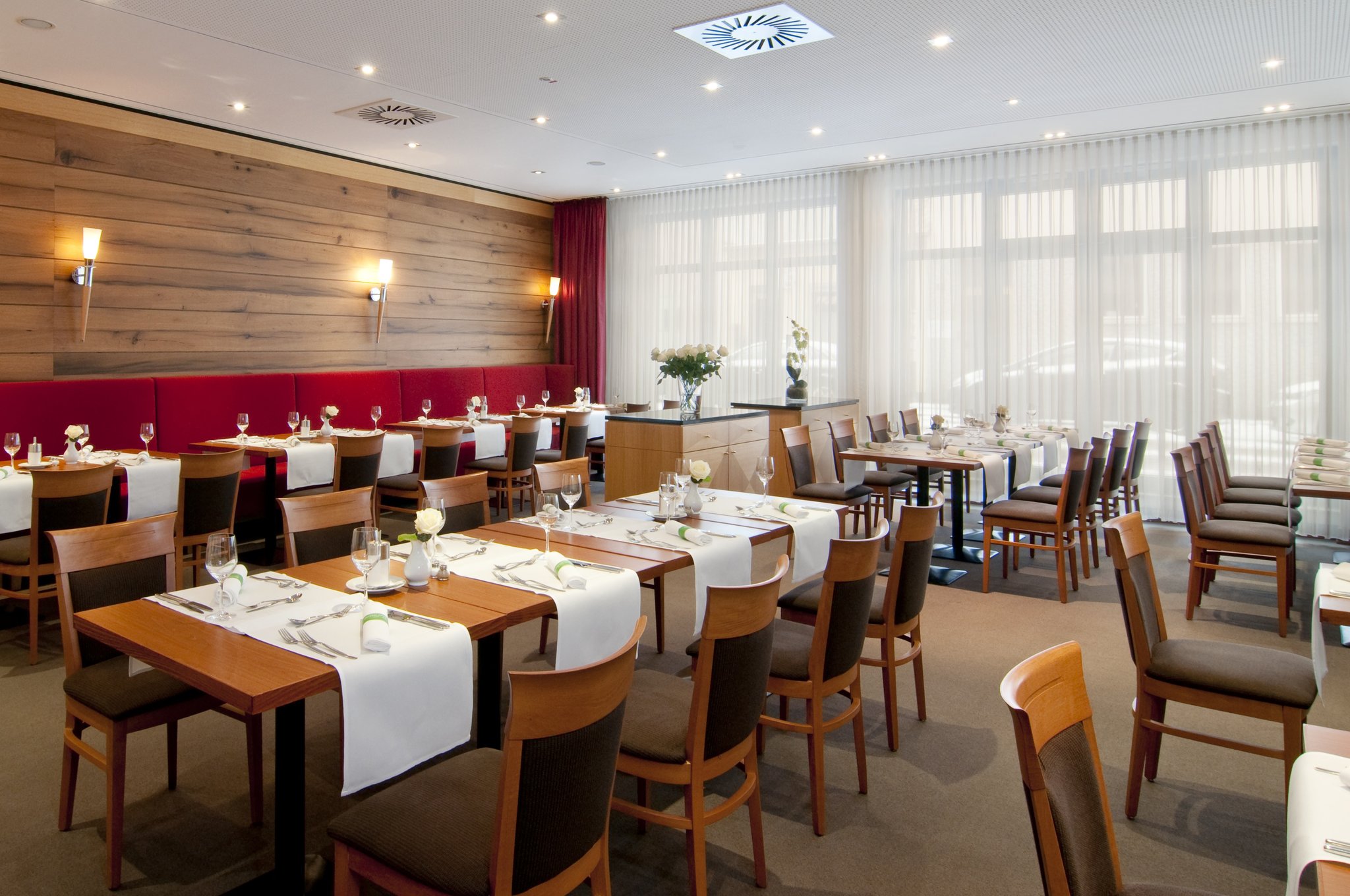 Holiday Inn Nürnberg City Centre by IHG, Engelhardsgasse 12 in Nuernberg