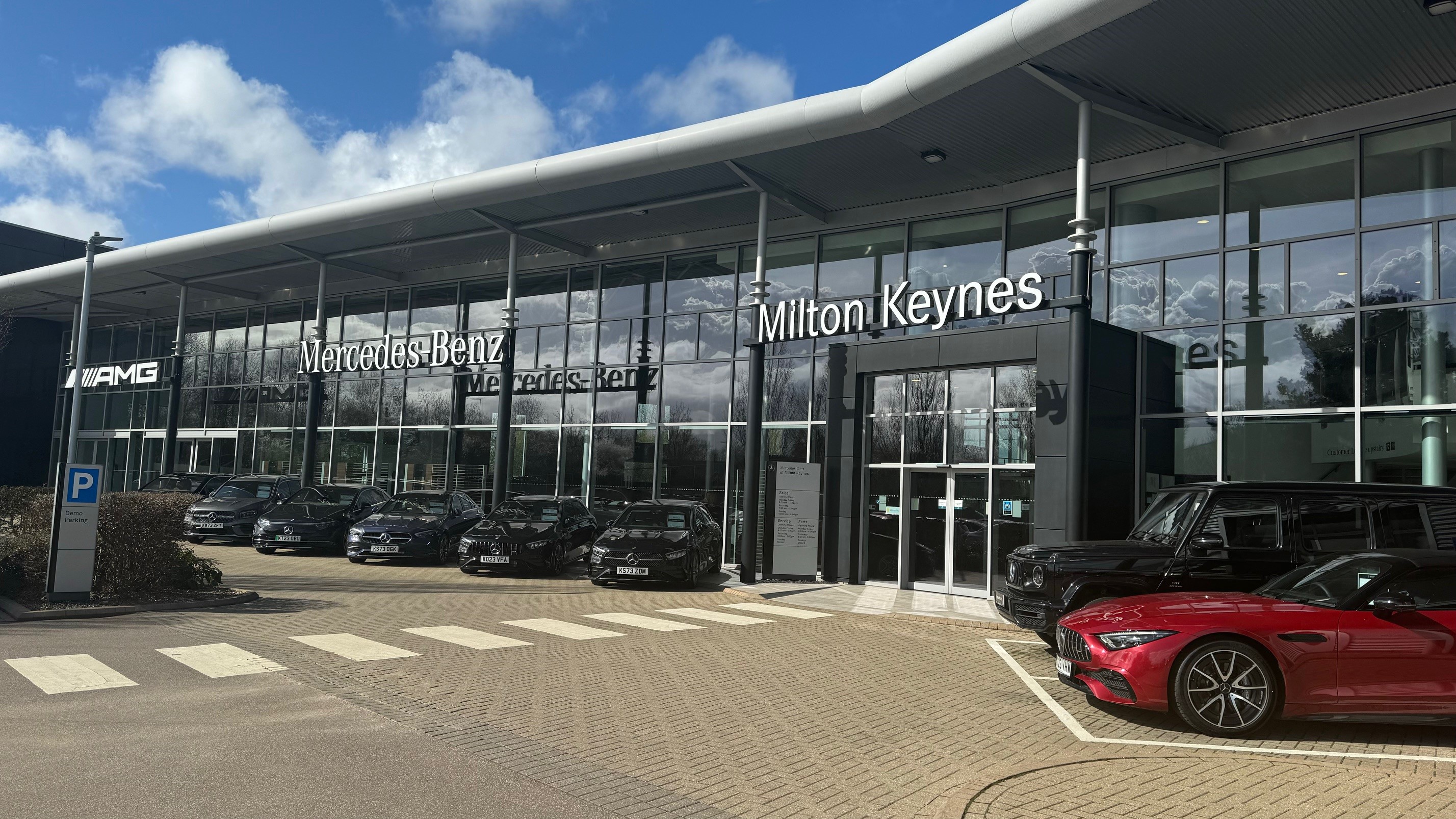 Images Mercedes-Benz of Milton Keynes