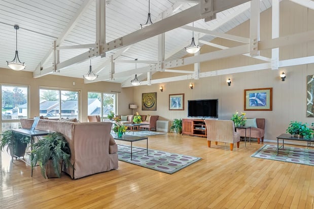 Images The Apartments at Saddle Brooke