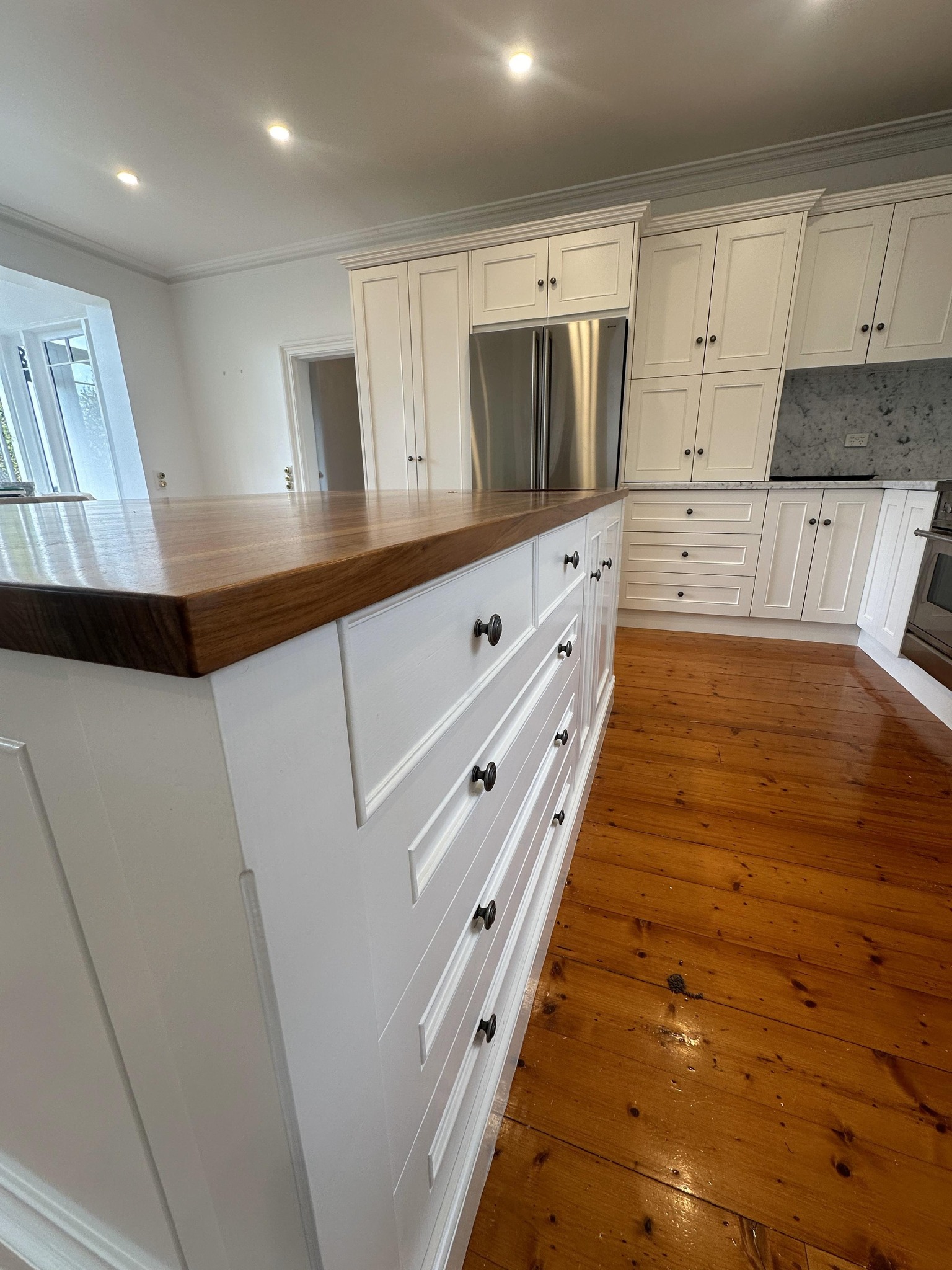 Images Breakwater Kitchens