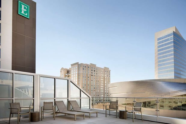 Images Embassy Suites by Hilton Charlotte Uptown