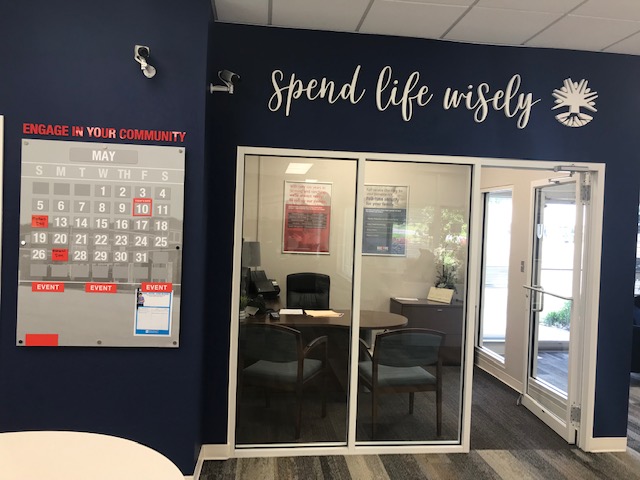 First United Bank - Wewoka - interior community calendar