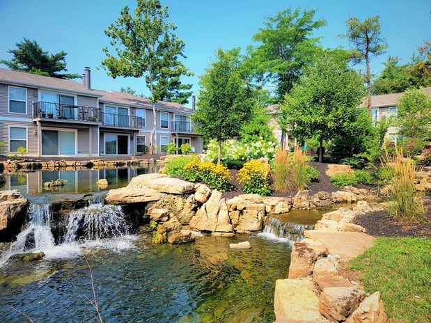 Images Harpers Point Apartments