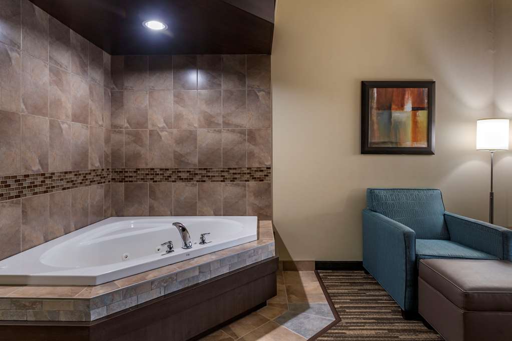 Images Best Western Plus Dartmouth Hotel & Suites