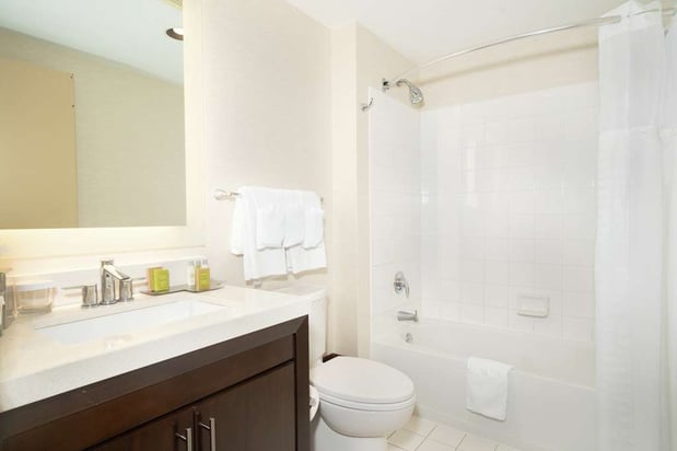 Images DoubleTree Resort & Spa by Hilton Hotel Ocean Point  - North Miami Beach