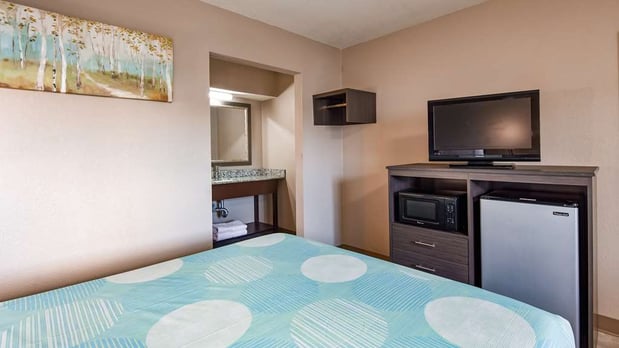 Images SureStay by Best Western Olathe
