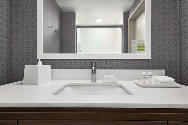 Images Home2 Suites by Hilton Madison Central Alliant Energy Center