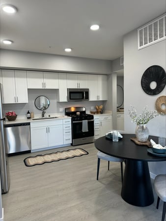 Images Arrive Suisun City