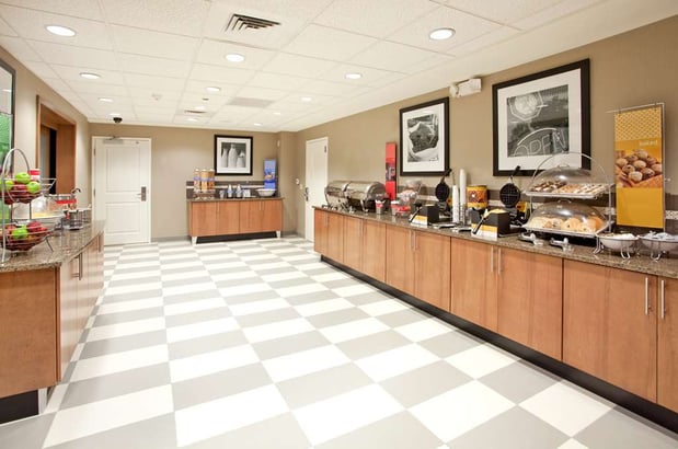 Images Hampton Inn & Suites Phoenix Glendale-Westgate