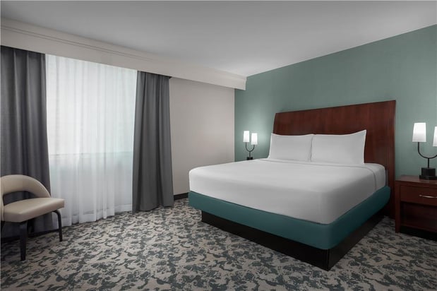 Images Hilton Garden Inn Denver Downtown