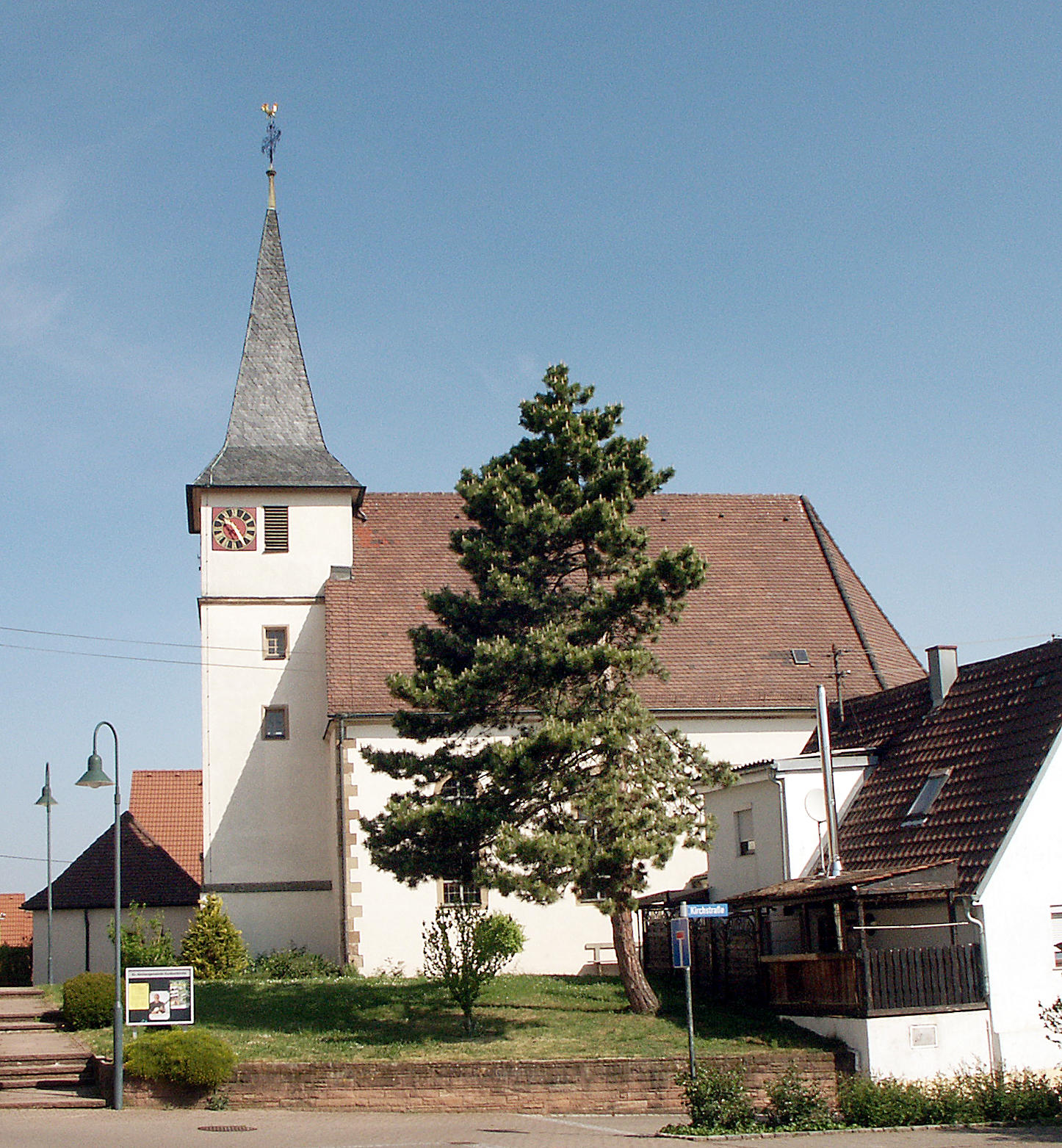 Kunibertkirche - Evangelische Kirchengemeinde Untereisesheim, Kirchstraße 7 in Untereisesheim