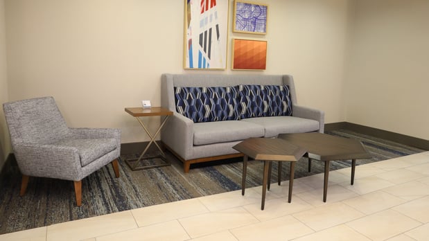 Images Holiday Inn Express & Suites Vancouver Mall/Portland Area by IHG