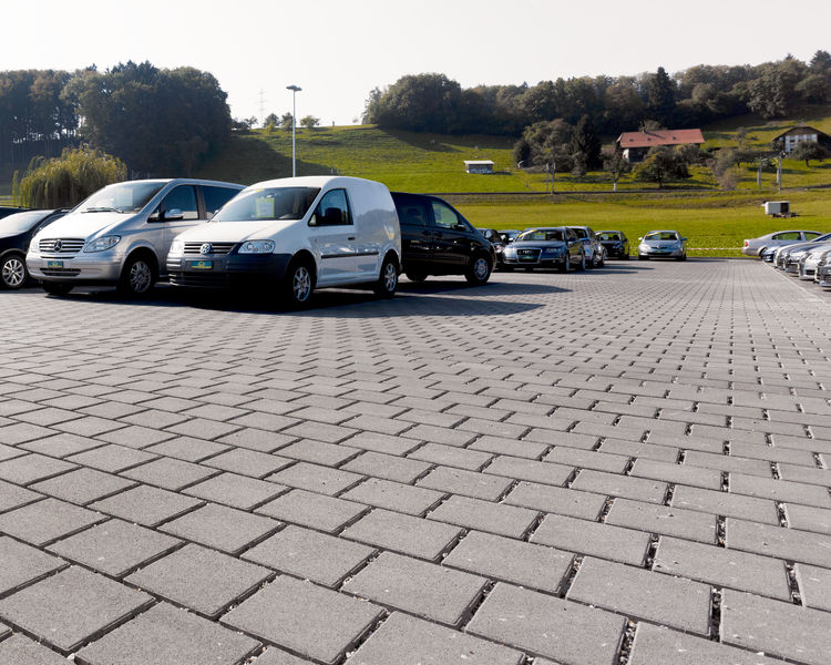 Bilder G. Cuenat SA