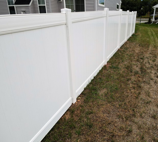 Images Barrick Deck and Fence