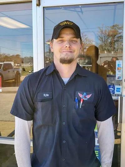 Meet our Team at Akin Auto Care! Our experienced mechanics are passionate about ensuring you receive the best maintenance and repairs, and all staff members are committed to providing quality service.
