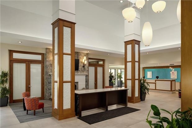 Images Hilton Garden Inn Stony Brook