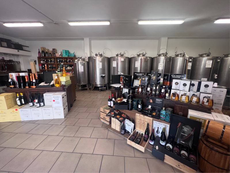 Images Enoteca Cantina Vicina