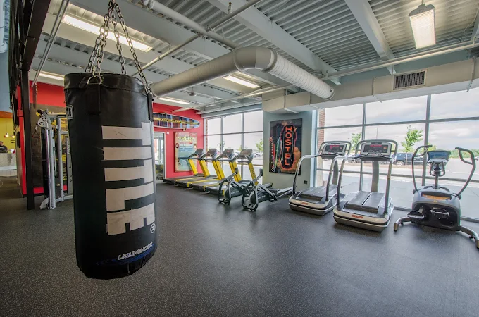 Train harder at Gold's Gym Capitol Heights -- the best gym near me in Capitol Heights, MD. Our strength training floor features top-tier equipment, battle ropes, and boxing gear for full-body conditioning.