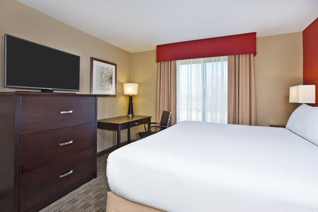 Images Holiday Inn Express & Suites Springfield - Dayton Area by IHG