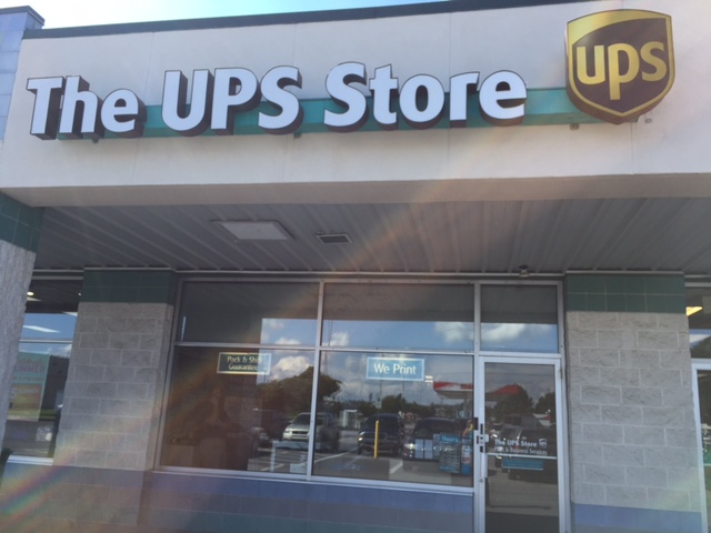 Images The UPS Store