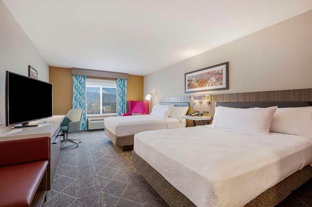 Images Hilton Garden Inn Colorado Springs Airport